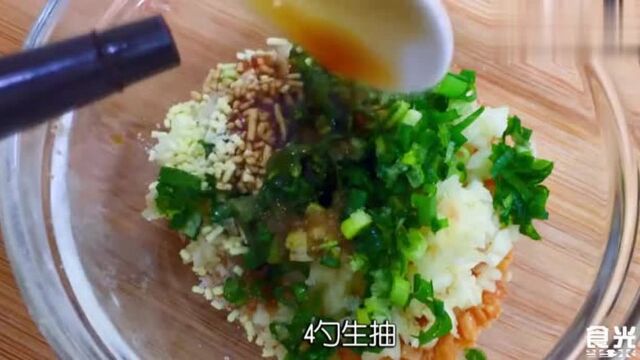 家常菜:用鸡腿做的白切鸡,多加了这一步,皮脆肉嫩