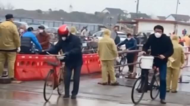 复工后国企上班的第一天,这简直像极了电影里的场景,瘟疫实在不得不防!