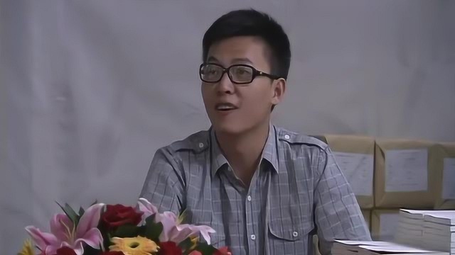 别样幸福贺文庆办新书签售会,怎料白送都没人要,看一眼就扔掉