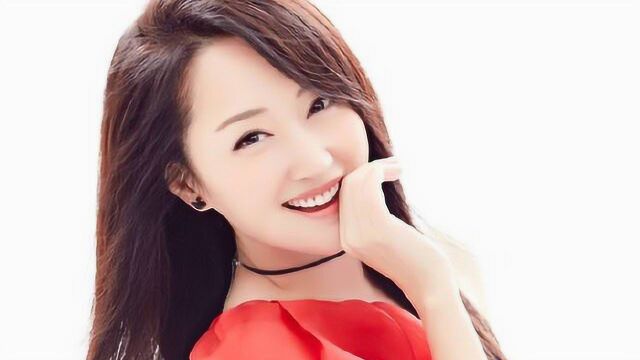 杨钰莹《风含情水含笑》