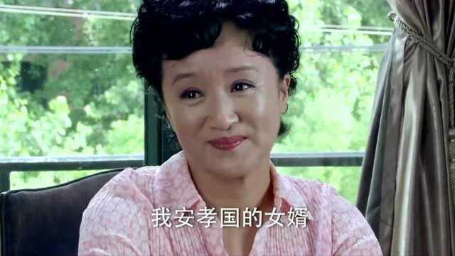 小姨钓到个总裁女婿,炫耀给外甥女看,殊不知总裁是她的前男友,尴尬了