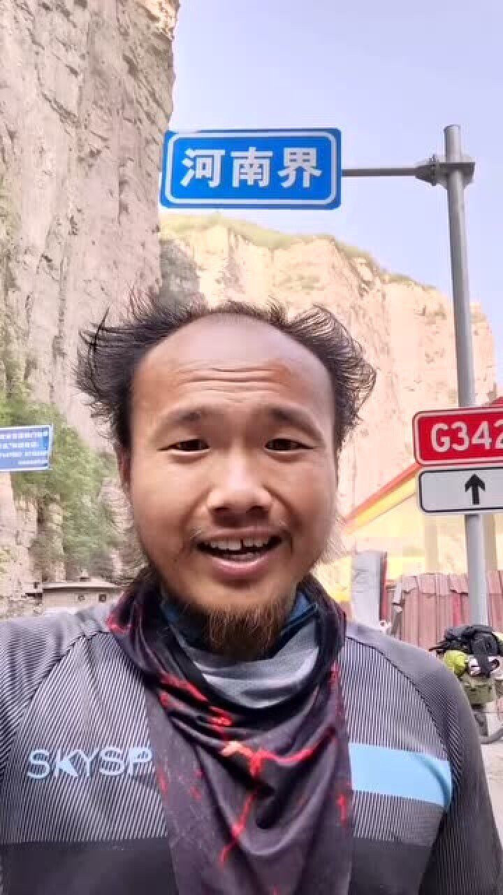 为了梦想一路前行90后阿秋让人羡慕