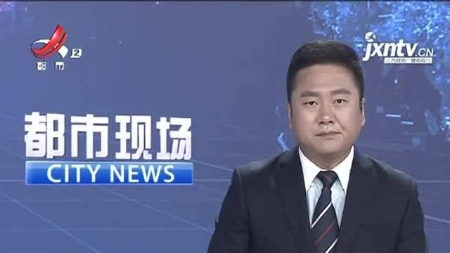 南韶高速赣州兴国段:开车吵架被“气晕” 幸亏交警医生赶到