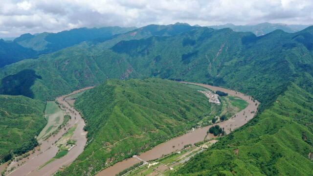 雨后的北京怀柔山区,如“黄河几字弯”的壮丽风景!