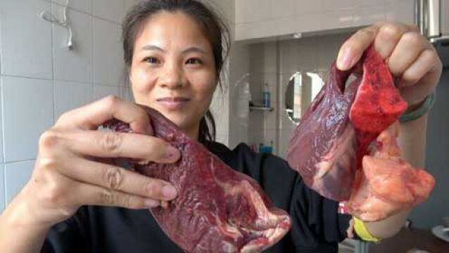 50一斤的马肉、马肺、马心一起爆炒,又香又好吃,简直美味