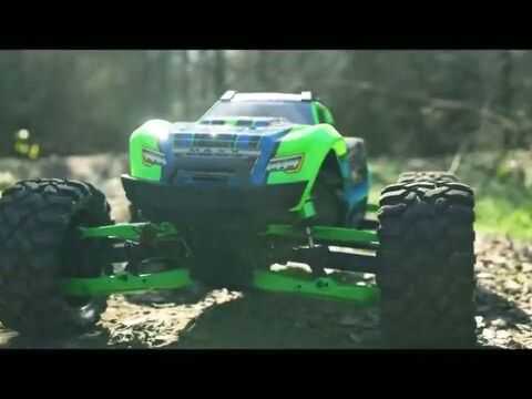 Traxxas推出WideMaxx悬挂套件