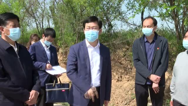 薛永琦调研小城镇建设、疫情防控、基层治理等工作