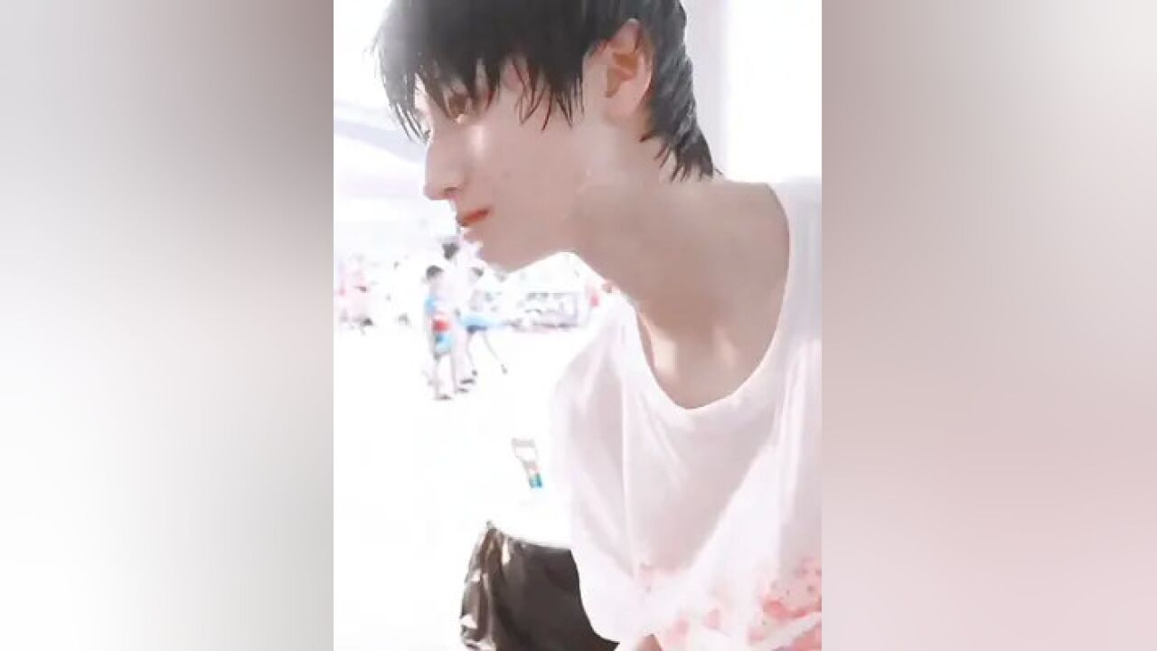 就让我留在你身边#朱志鑫 #帅哥 #少年感
