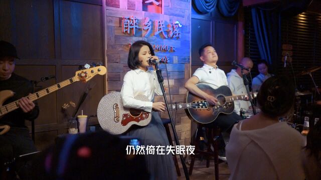 《月半小夜曲》完整版;2022年了这首歌可能比现在的我们岁数都大!