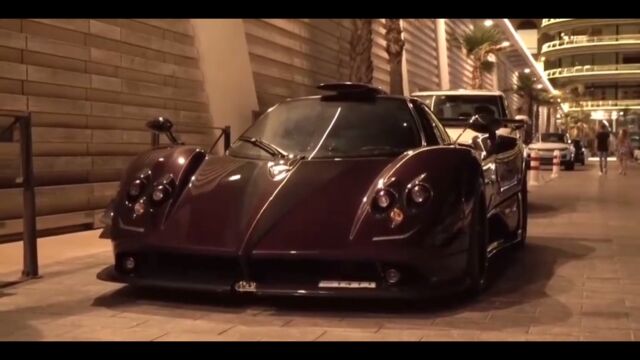 新款帕加尼zonda公路高清测试