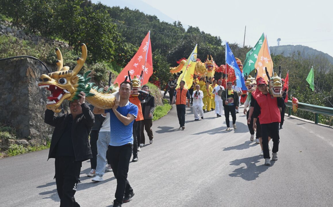 湖北秭归:多彩民俗欢庆“二月二”