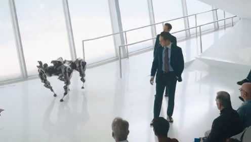 《亿万 第四季》第2集01：公司发布新型机器人为股东展示，丽贝卡无情揭穿机器不符合军用标准