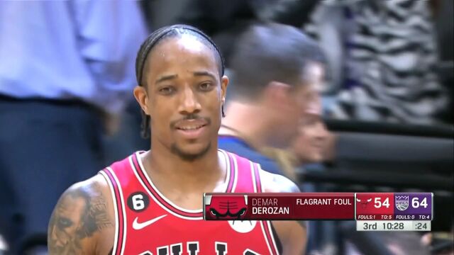 相信阿赞不是有意的 德罗赞锁喉萨博尼斯被吹一级恶意犯规