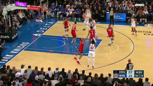 尼克斯直升机！兰德尔积极自投自抢暴力双手灌篮