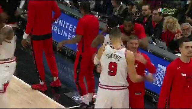NBA常规赛：火箭vs公牛第1节中文解说回放