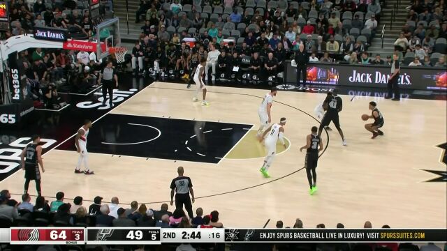 NBA常规赛：开拓者vs马刺英文原声全场回放