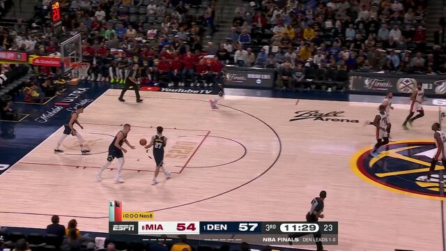 一举逼停掘金！文森特三分连中将分差迫近至两分