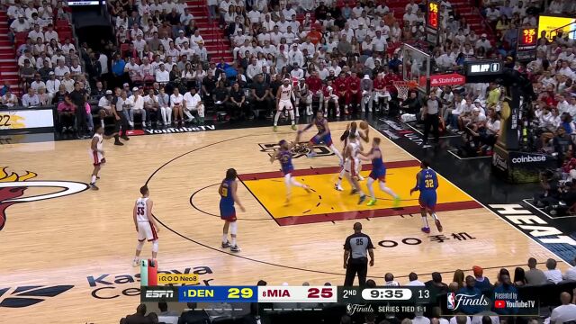 防守在哪里？马丁鬼魅突破灵动妙传篮下阿德巴约轻松扣篮