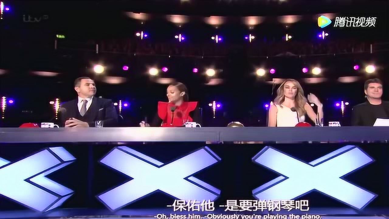 英国达人秀上7岁华裔小正太的蒙眼表演台下评委坐不住了
