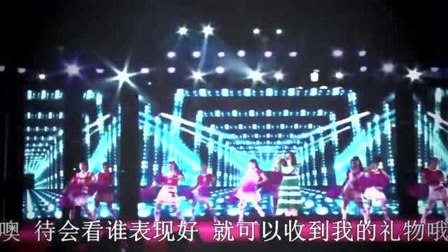 歌曲《拉拉爱》现场带字幕,演唱:邵雨涵