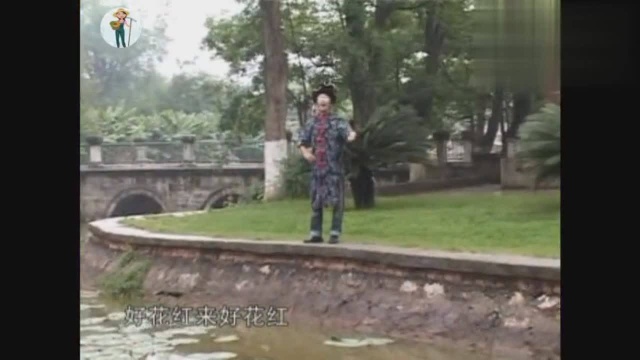 云南山歌《哥要采花采一朵,花心哥哥采不成》,姑娘唱的太美了