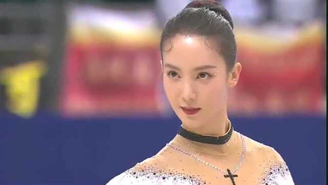 山东代表队超新星女演员金晨,用棒子演绎加勒比海盗,真美!