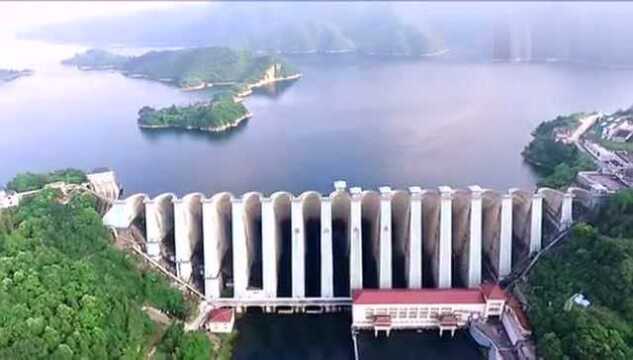 航拍安徽金寨梅山水库风景,位于史河上游,当时世界最高的连拱坝