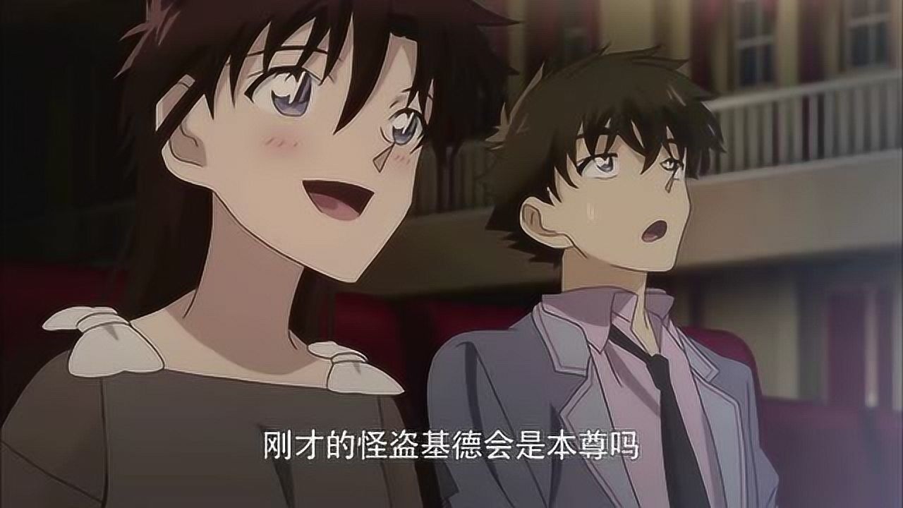 怪盗基德1412幸好快斗早一步回到青子身边不然就穿帮了