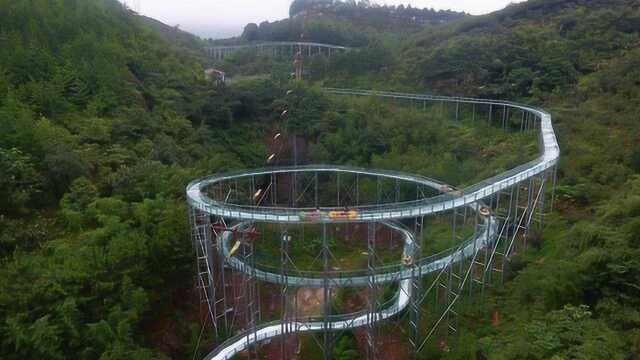 浙江武义又添夏日玩水新去处 惊险刺激的空中漂流你敢挑战吗?