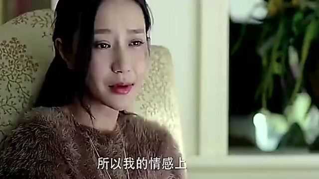 美女嫁给渣男,经常遭受家暴,化妆后精心打扮自己,惊艳迷人