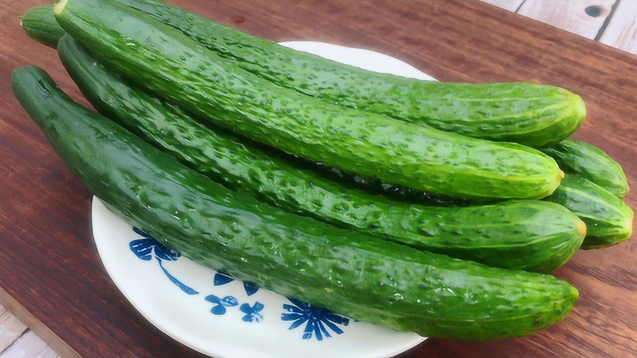 1280