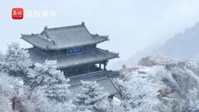 气势恢宏!泰山迎来2023年首场降雪