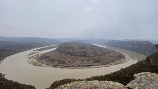 天下黄河九十九道湾,最壮美的留在了山陕,堪称天下第一湾