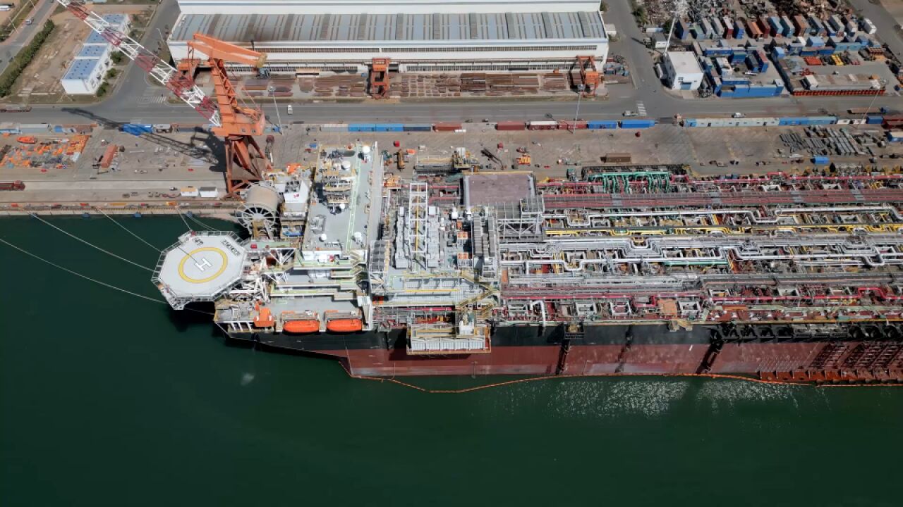 大船集团交付全球首艘M350型FPSO