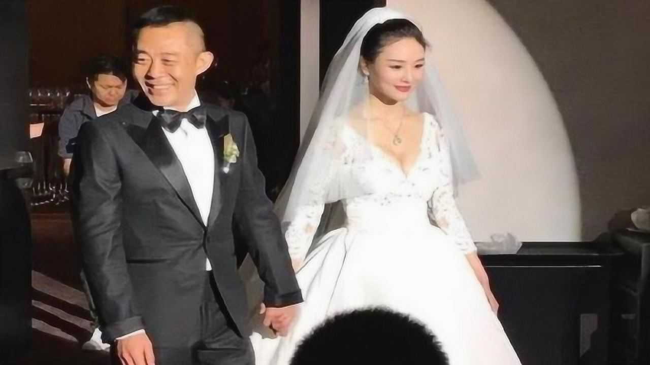 52岁侯勇,一婚娶70后,二婚娶80后,三婚娶90后小娇妻甜蜜如初恋腾讯视频