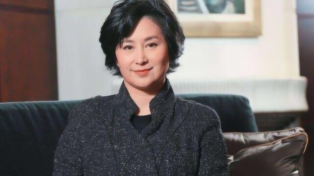 她才是何家“幕后”操纵者?14岁就嫁“赌王”,四太梁安琪都不是对手