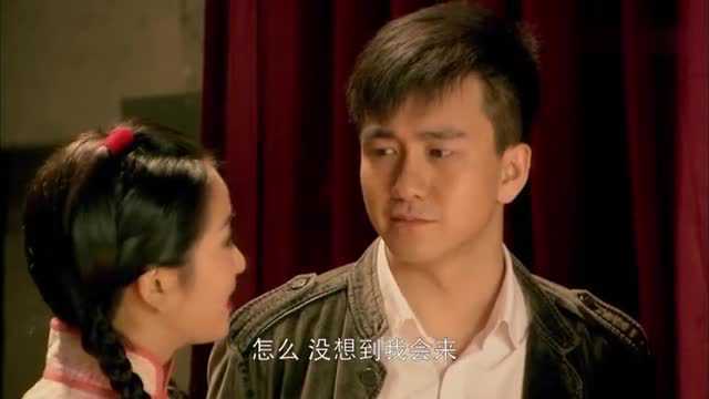 剧场:杜晓红问王帆扬来看谁的戏?王帆扬:好的戏都看!