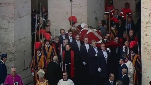 教宗的承继-1：教宗保禄二世在梵蒂冈辞世，人们开始祷告选出新教宗