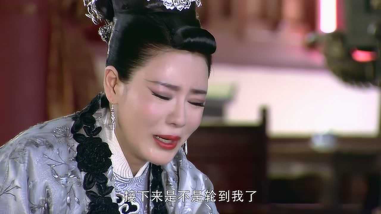 美女对着尸体哭泣自作孽不可活