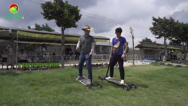 当今桂平暨峰程7080联合组团一日游玩广西天骄草原国际滑草地