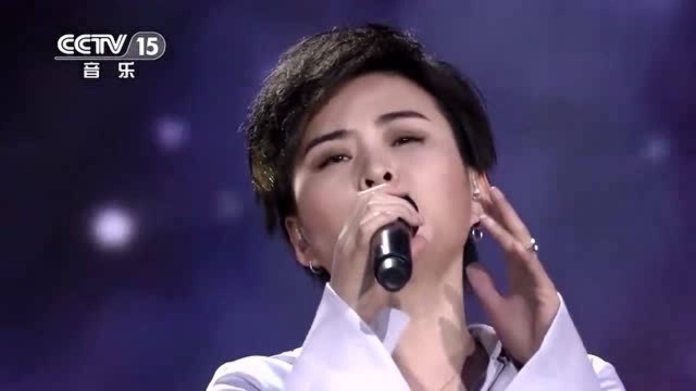 潘倩倩演唱《我们的明天》,节奏鲜明的旋律,家喻户晓的歌曲!