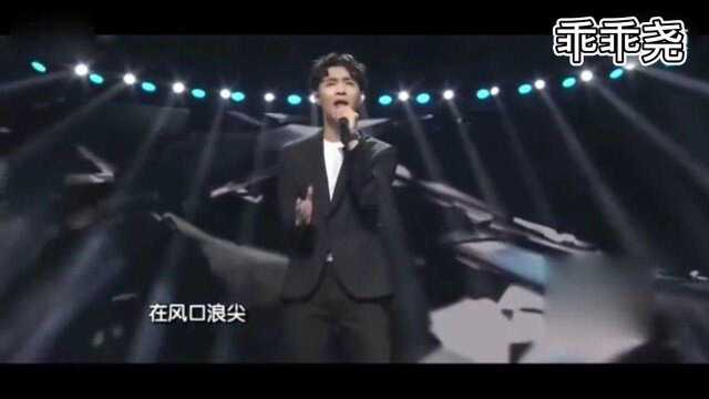 张艺兴 现场演唱《relax 》,声音好有磁性,好听!