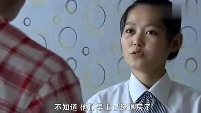 儿子拿到学位证想和妈妈一块庆祝,怎料妈妈却不辞而别,儿子慌了