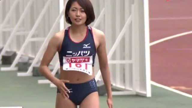 冠军美女飘逸一跳13米48!女子三级跳远