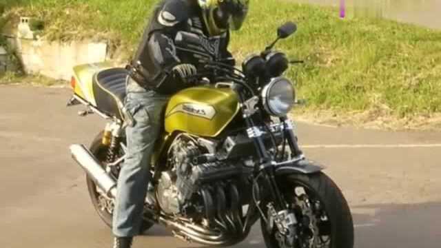 六缸本田CBX重型机车,唯一一辆拥有F1的摩托车