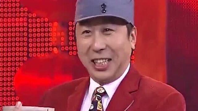 相声《咱村的事儿》1,冯巩李志强演绎武工队的故事,冯巩这表现笑翻众人!