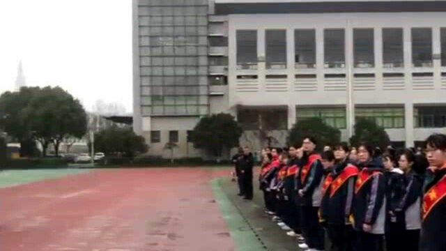 三牛竞犇!开学典礼,学军中学学生说“牛”之精神