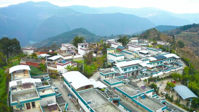 云南省临沧市凤庆县大寺乡得乐村自然风光山水风景姚青春业余爱好拍摄