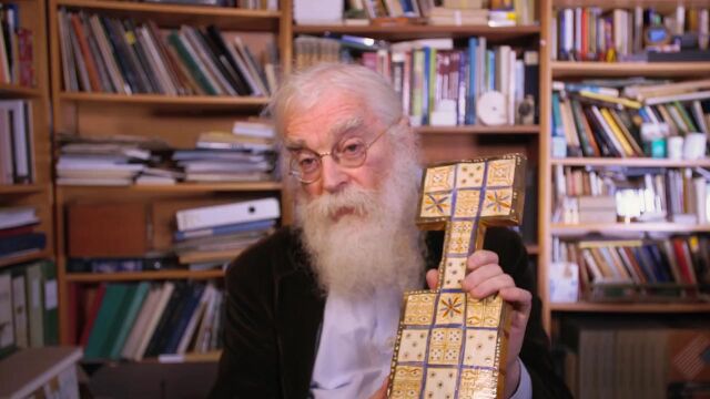 Deciphering the world's oldest rule book Irving Finkel Curator's Corner 