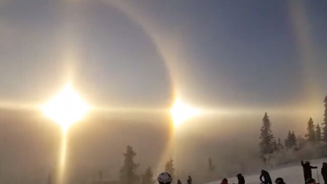 天空中出现神秘光线,是UFO?科学家做出解释